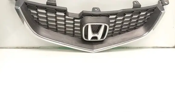 Honda Accord Front bumper upper radiator grill 