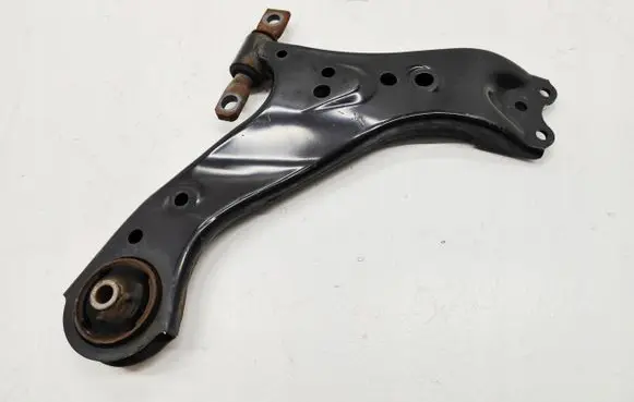 Toyota RAV 4 (XA50) Front lower control arm/wishbone