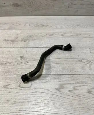 BMW 5 F10 F11 Engine coolant pipe/hose 8514245 16188010