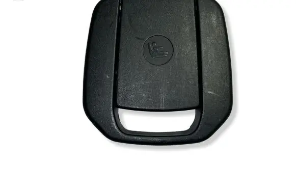 BMW 3 E90 E91 ISOFIX cover 7118673