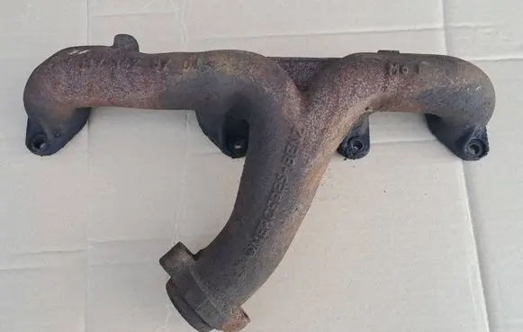 Mercedes-Benz SL R107 Exhaust manifold 1171428701