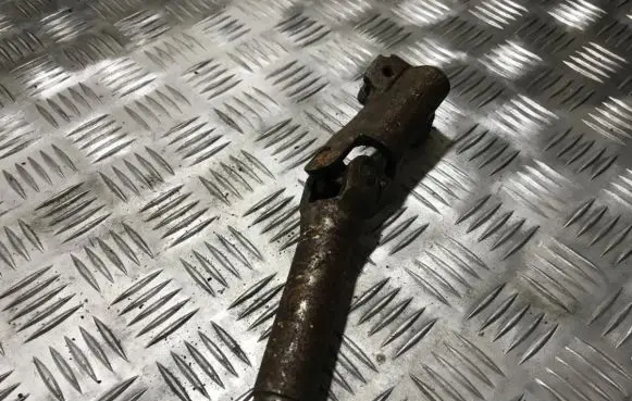 Mazda 323 Steering column universal joint