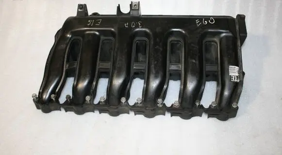 BMW 5 E60 E61 Intake manifold 7790701 1161