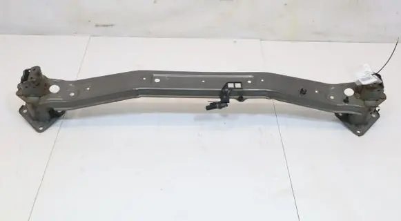 Honda CR-V Front bumper support beam 