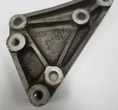 Jaguar XJ X300 Engine mount bracket NBD7741AA