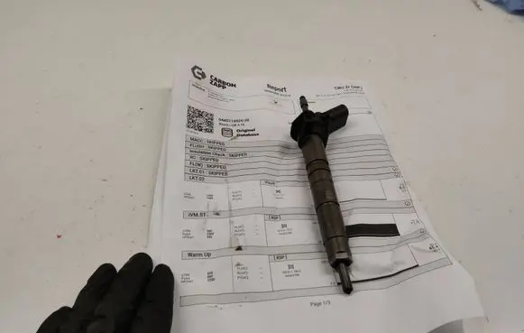 Mercedes-Benz ML W166 Fuel injector 0445116026