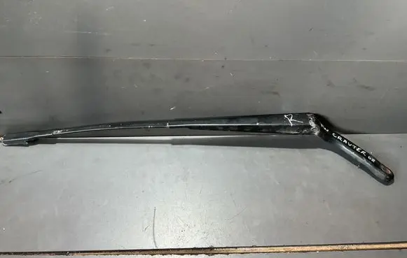 Volkswagen Crafter Front wiper blade arm A0018205944