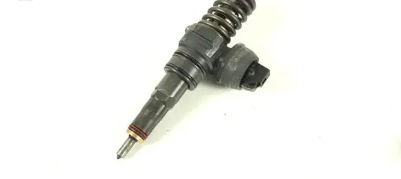 Audi A4 S4 B7 8E 8H Fuel injector 038130073BH 0414720230
