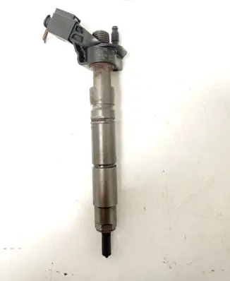 Mercedes-Benz C W204 Fuel injector A6420701387