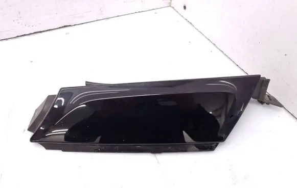 Renault Clio IV Rear window tailgate spoiler 960335491R