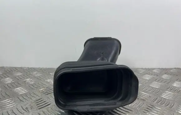 Mitsubishi Outlander Air intake duct part