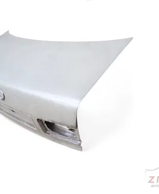 Audi A8 S8 D2 4D Tailgate/trunk/boot lid