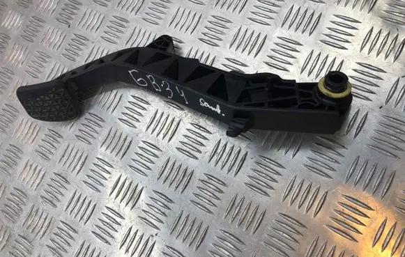 Clutch pedal