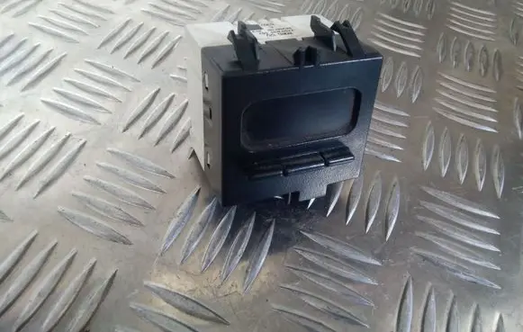 Renault Megane I Screen/display/small screen 7700839142 2270002 2270002AT
