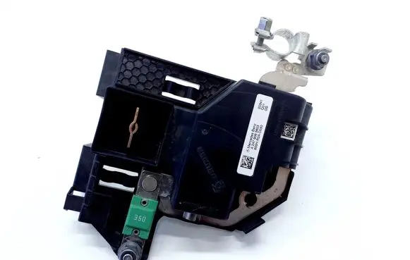 Mercedes-Benz GLA H247 Positive wiring loom A2479063603