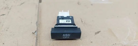 Skoda Octavia Mk2 (1Z) Traction control (ASR) switch 03002421