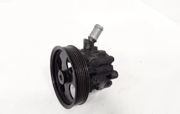 Opel Insignia A Power steering pump