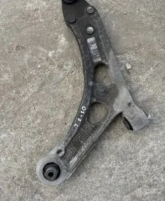 Citroen DS7 Crossback Front lower control arm/wishbone 7BCHH2