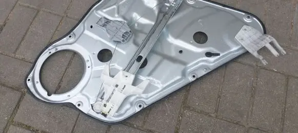 KIA Ceed Rear door window regulator with motor 834701H050