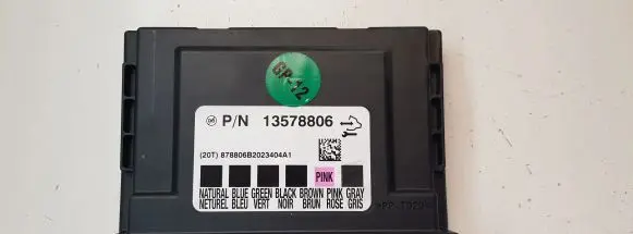 Opel Astra J Central body control module 13578806