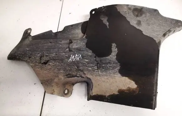 Chrysler 300 - 300C Engine splash shield/under tray
