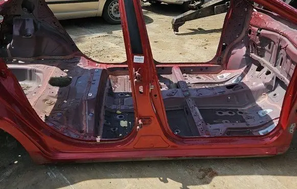 Toyota Yaris Side car body part IMPRK1473094