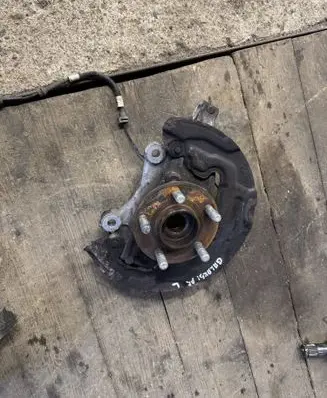 Ford Galaxy Front wheel hub E1GC3K171A