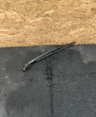 Mazda 3 II Rear wiper blade arm 