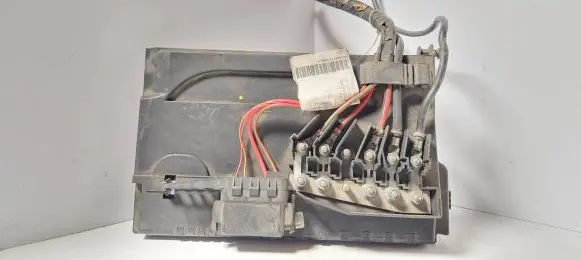 Skoda Fabia Mk1 (6Y) Fuse module 6q0937550f