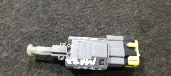 Mazda Premacy Brake pedal sensor switch 6649Y GA2C6649Y