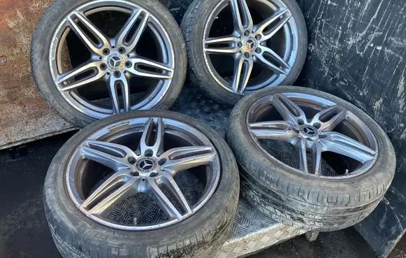 Mercedes-Benz E W238 R19 alloy rim A2134012100