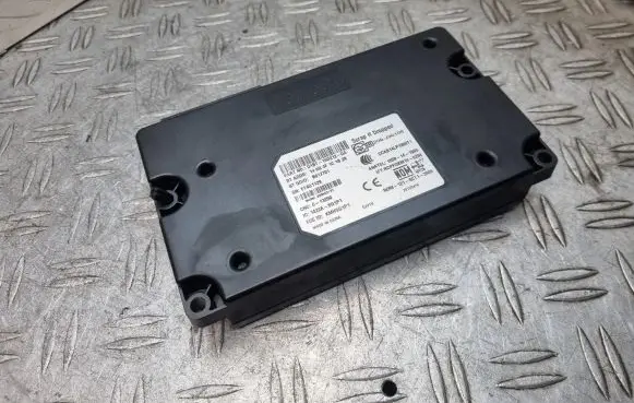 Ford Fiesta Bluetooth control unit module D1BT14D212GA B017701 KMHSG1P1
