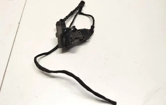 Headlight level adjustment motor