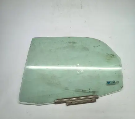 Suzuki SX4 Rear door window glass