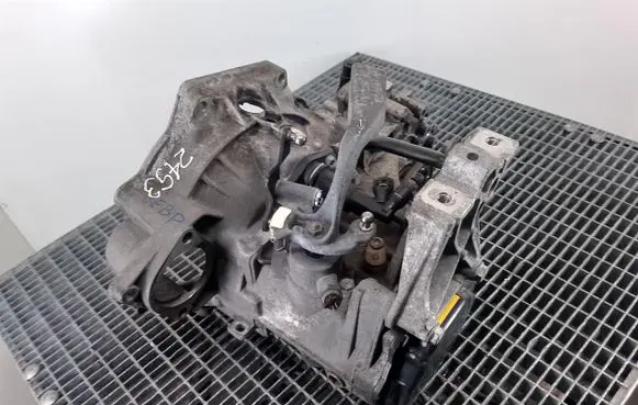 Volkswagen New Beetle Manual 5 speed gearbox EBP