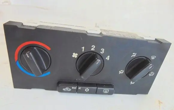 Opel Zafira A Climate control unit