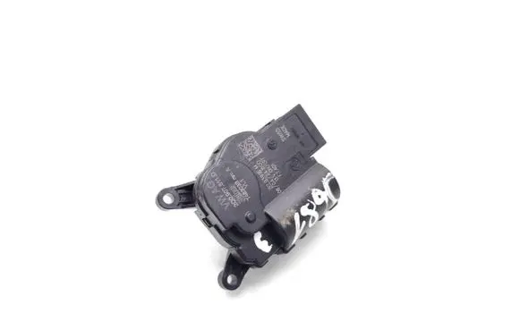 Audi A1 Air flap motor/actuator 2Q0907511D T48303B