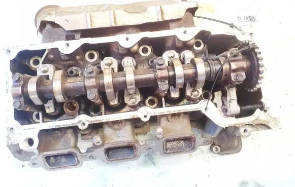 Jeep Cherokee Camshaft 