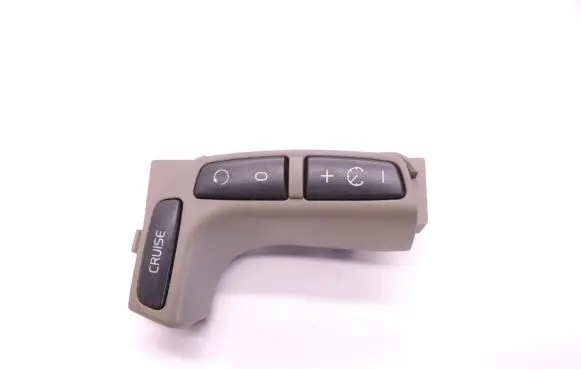 Volvo V70 Steering wheel buttons/switches 30642020 D42