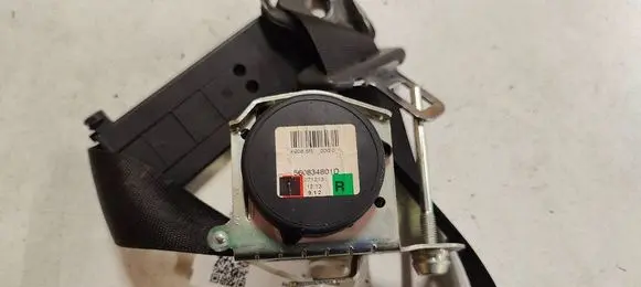 Opel Zafira B Front seatbelt 560834801D