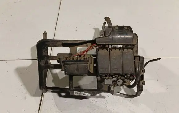 Skoda Roomster (5J) Positive cable (battery) 600915345C
