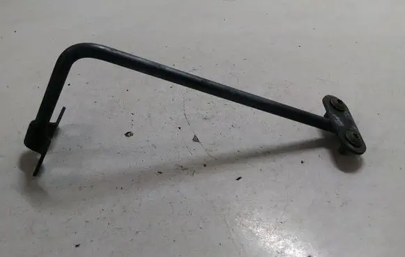 Radiator support slam panel bracket