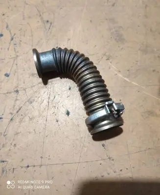 Nissan Juke I F15 EGR valve line/pipe/hose 72080096