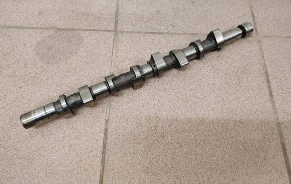 Volvo S40, V40 Camshaft 110