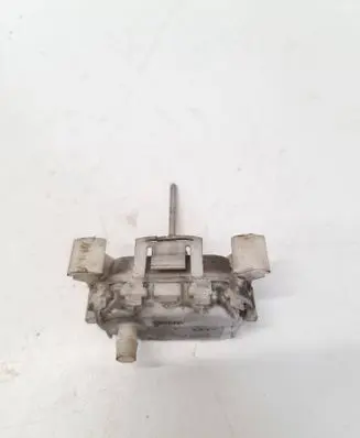 Audi A8 S8 D2 4D Central locking vacuum pump 4D0862153A