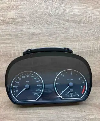 BMW 1 E81 E87 Speedometer (instrument cluster) 9166821 102495284
