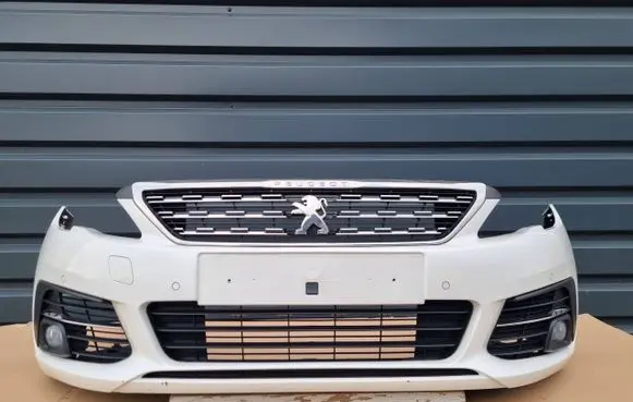 Peugeot 308 Front bumper 