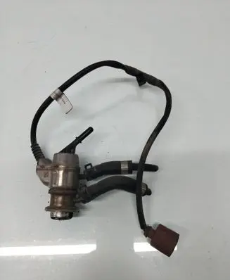 Volkswagen Jetta VI AdBlue injector 0444025046 04L131113Q 290517184902
