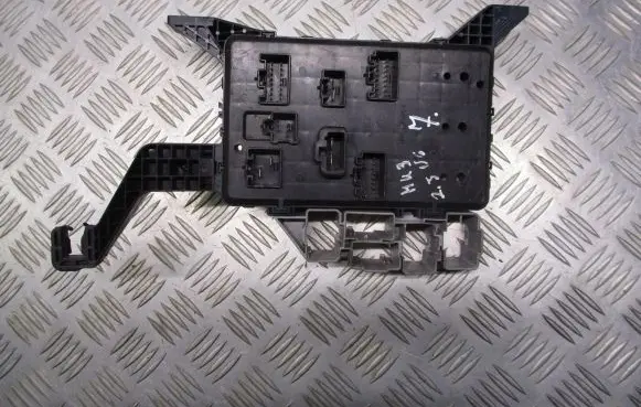 Ford Mondeo Mk III Fuse box set 1S7T-14A073-AG