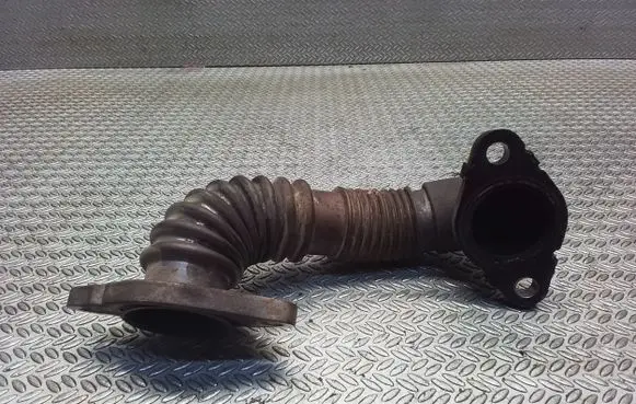 Renault Master III EGR valve line/pipe/hose 147256115R 95517981 1412000Q1B